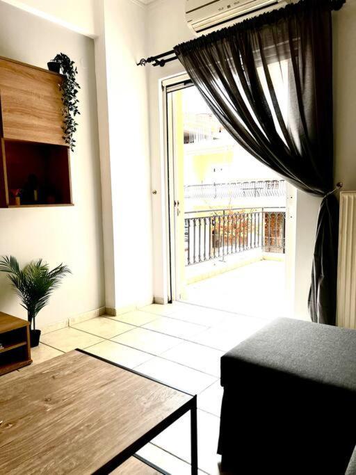 Modern Condo With Garage Near The Square And Beach Эйон Экстерьер фото